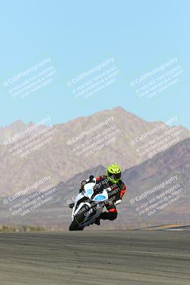 media/Feb-12-2022-SoCal Trackdays (Sat) [[3b21b94a56]]/Turn 9 Set 1 (1130am)/